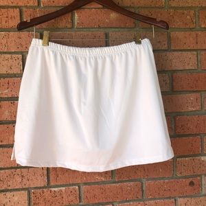 White tennis skirt